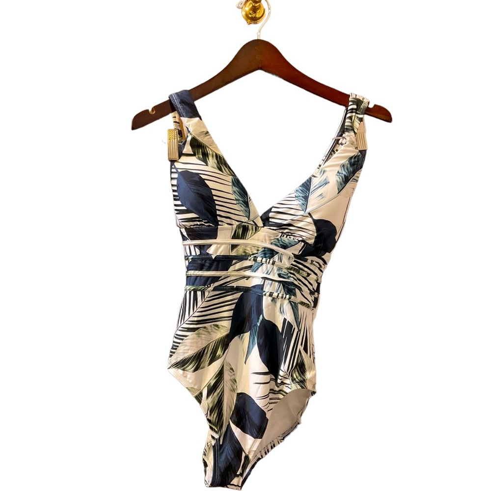 La Blanca Multistrap 1 piece swimsuit